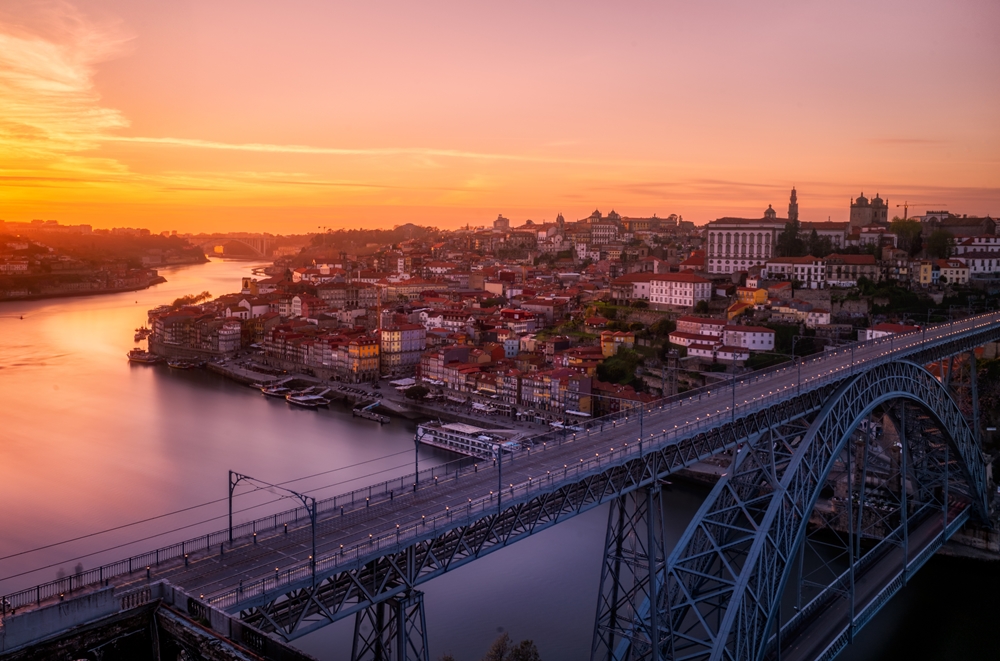 S&P’nin Açıklaması: Portekiz Ev Fiyatlarındaki Yükseliş Sürüyor
