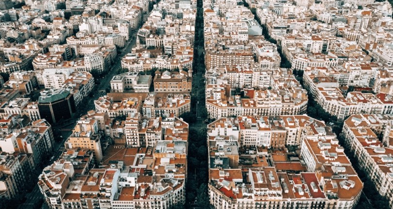 Süper Bloklar: Barselona’nın Araçsız Alanları Daha Katılımcı ve Sağlıklı bir Kent Hayatı Sunuyor